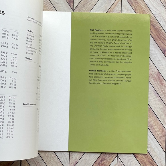 Like New Paperback Cook Book On Rice 60 Fast and Easy Toppings Recipes Rodgers - Picture 4 of 4